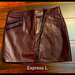 Express burgundy leather zip up skirt